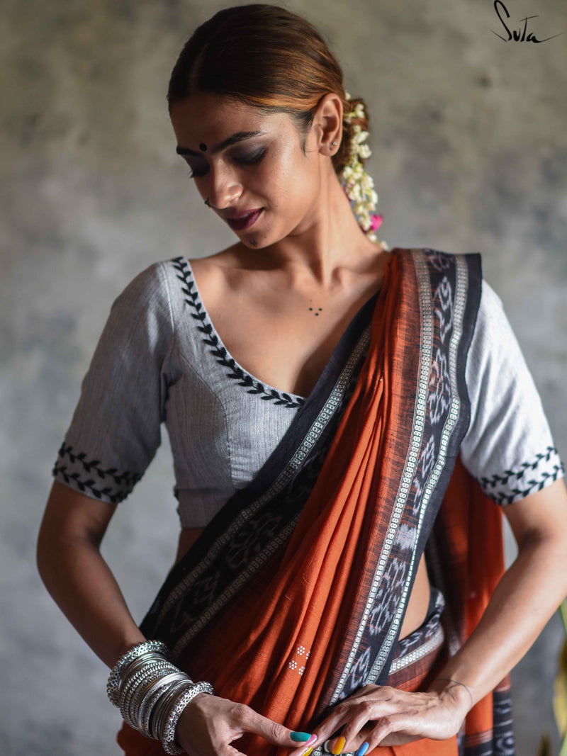 Kapittha (Blouse)