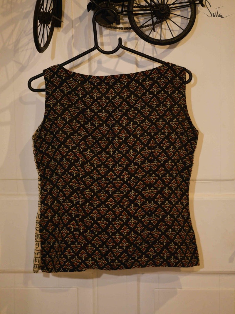 Lekha (Blouse) - suta.in