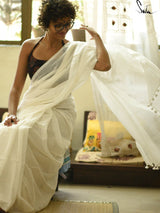 Off white Mul Saree - suta.in