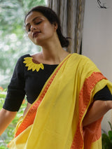 Suryamukhi Si Hasi (Blouse) - suta.in