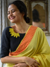 Suryamukhi Si Hasi (Blouse) - suta.in