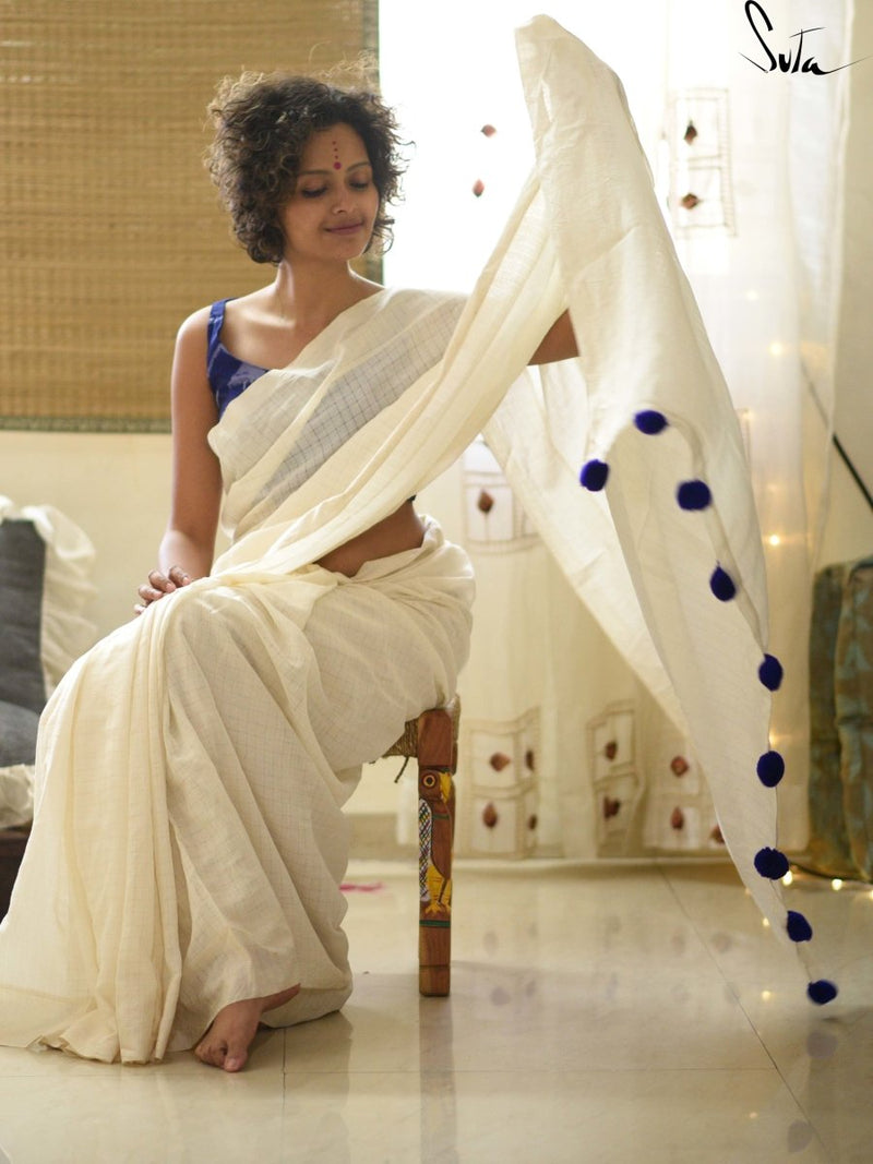 White cotton and silk threads with blue tassels - suta.in